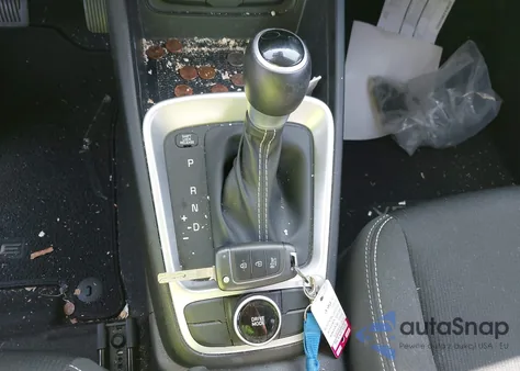 2022 Hyundai Venue Sel from USA, damaged, VIN KMHRC8A3XNU185711